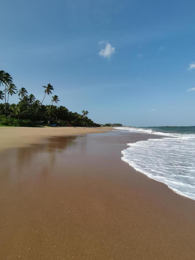 Endlessblue Resort Kalametiya Luaran gambar