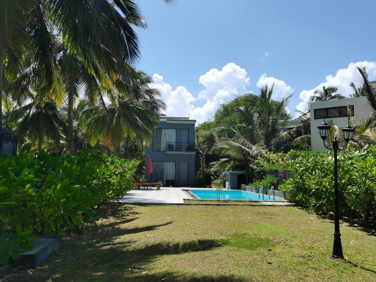 Endlessblue Resort Kalametiya Luaran gambar